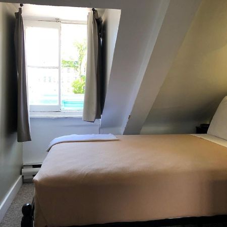 Auberge St-Louis Quebec City Bagian luar foto