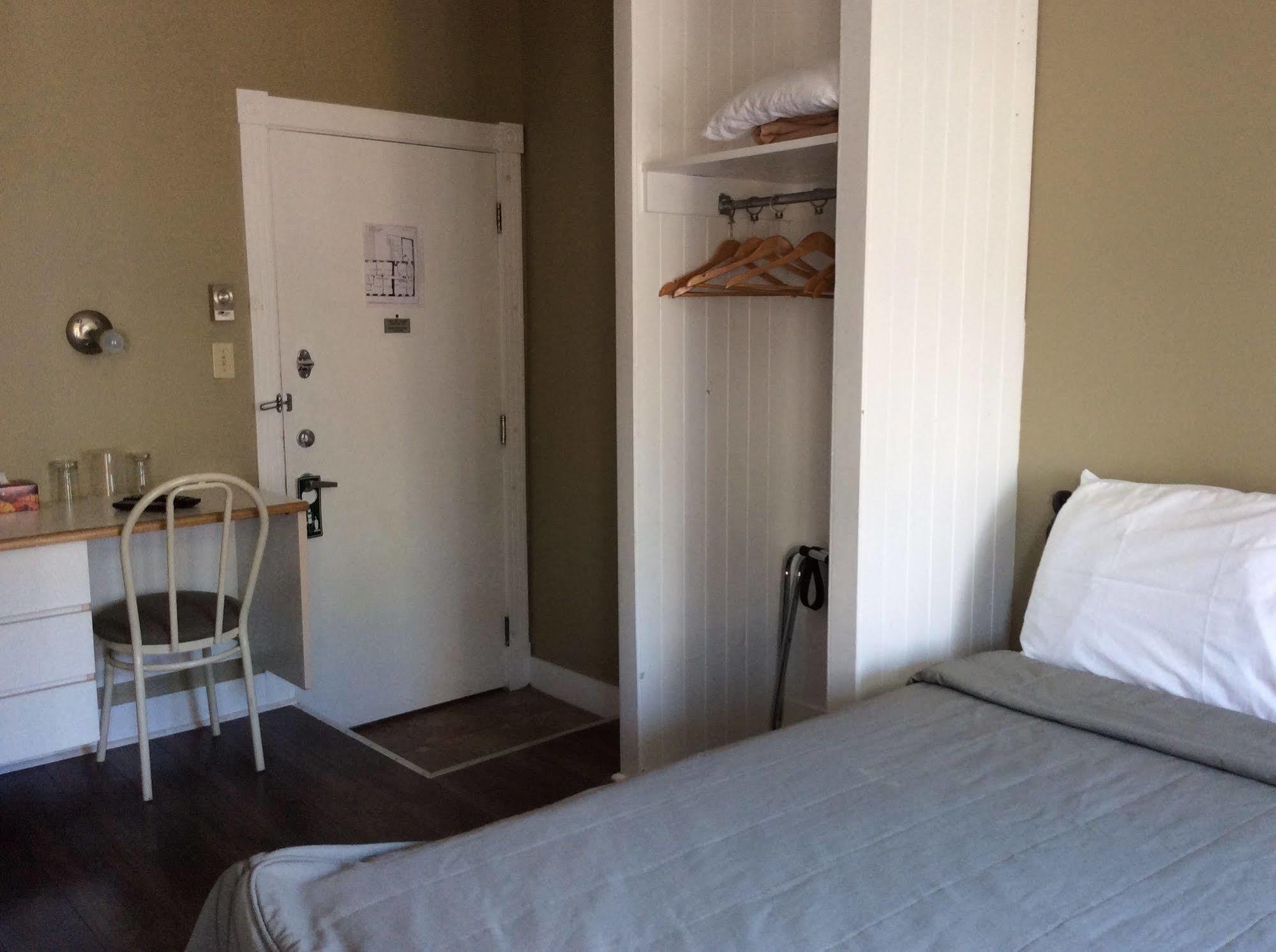 Auberge St-Louis Quebec City Bagian luar foto